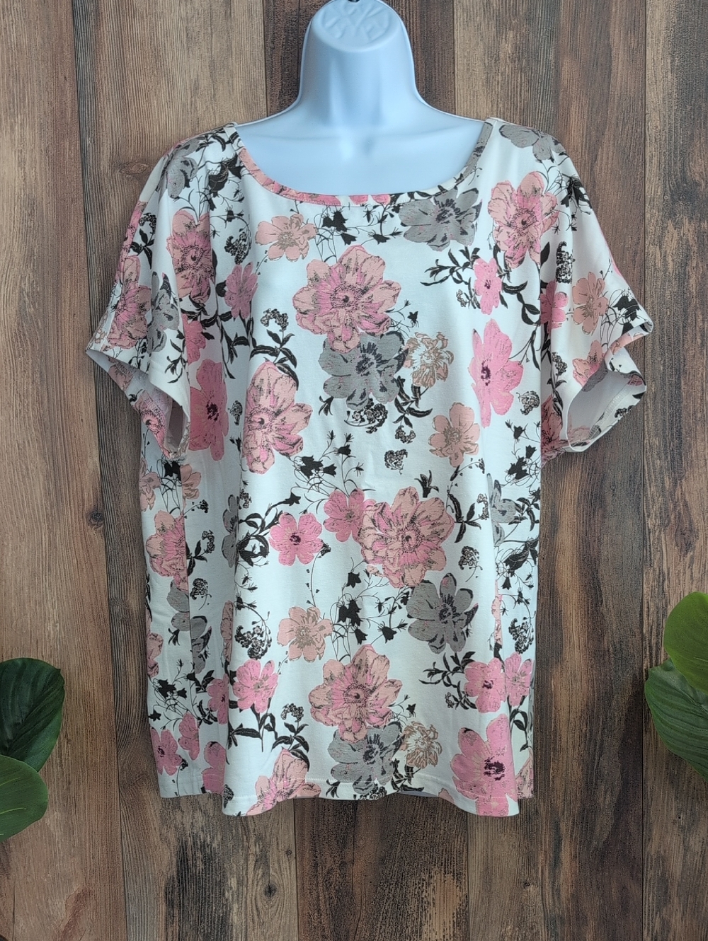 Fair Lady Floral Scoop Neck Short Sleeve Top 12 552A